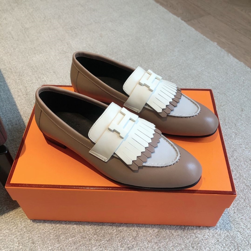 H**mes leather shoes